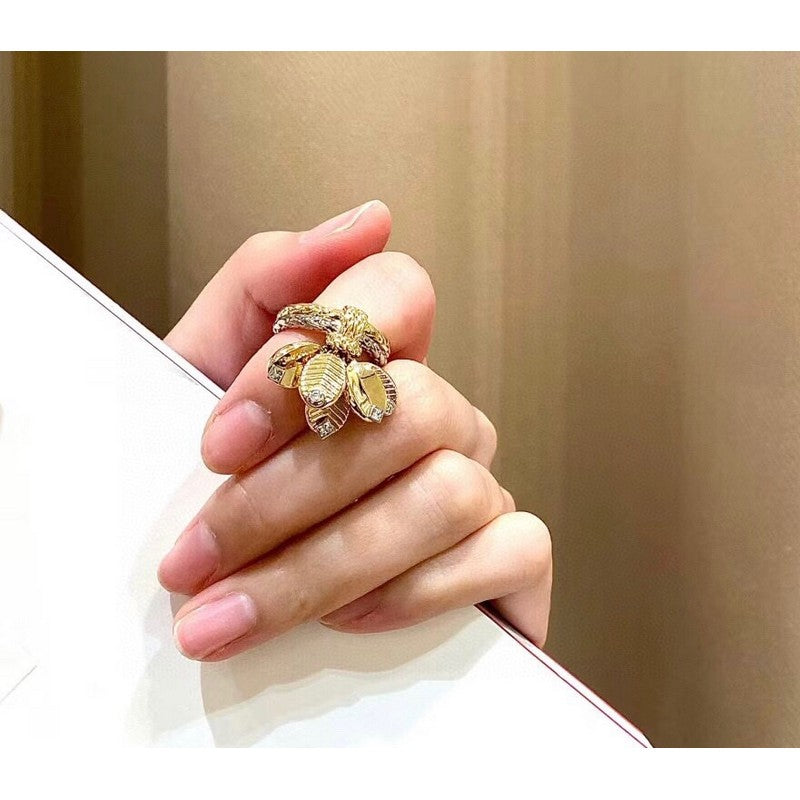 18K Grain De Caf̩ Ring