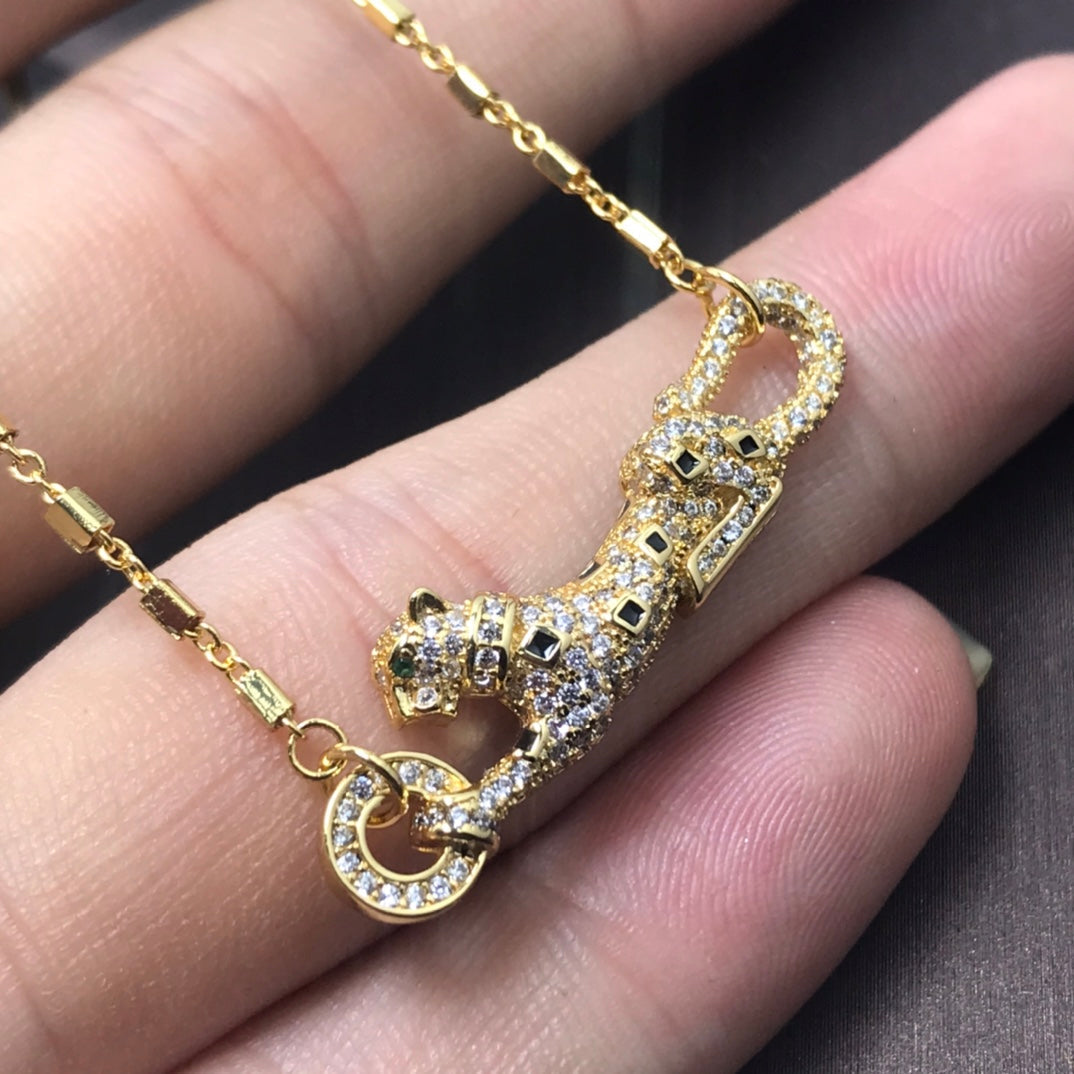 18K Panth̬re De Diamond Necklace