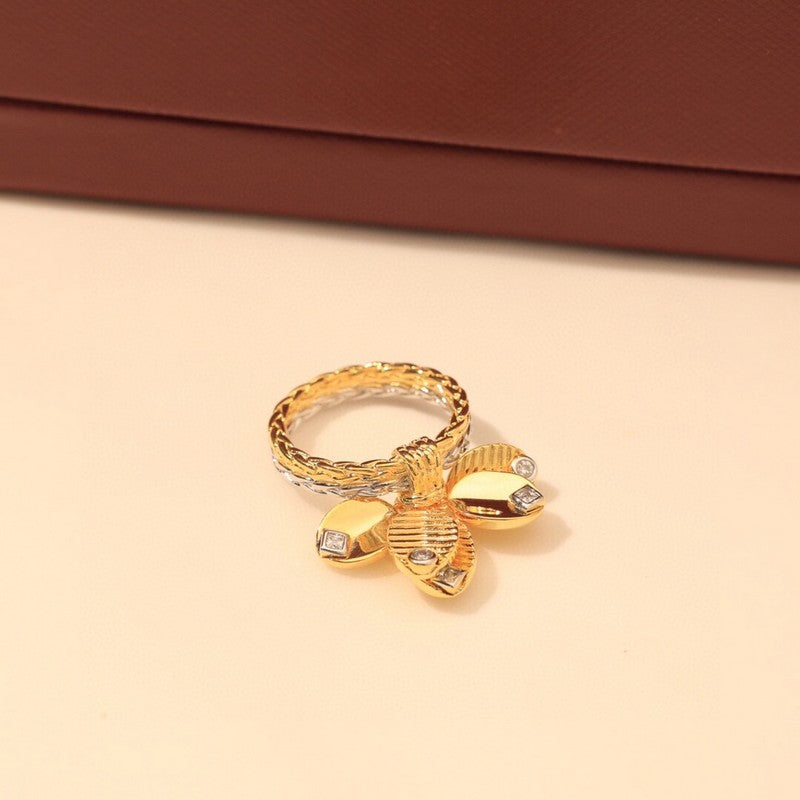 18K Grain De Caf̩ Ring