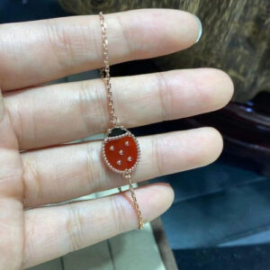 18K Lucky Spring Clover Bracelet photo review