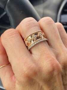 Click to view full screen 18K Love Wedding One Diamond Ring photo review