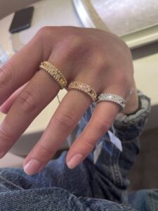 Click to view full screen 18K Love Wedding Three Diamonds Ring photo review