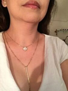 Click to view full screen 18K Vintage Alhambra Pearl 10 Motifs Necklace photo review
