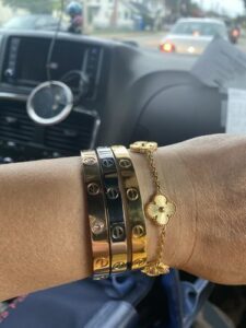 Click to view full screen 18K Lotus Openwork Bracelet photo review