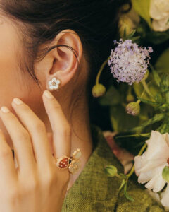 18K Lucky Spring Plum Blossom Bracelet photo review