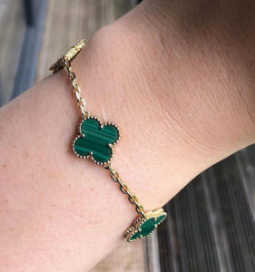 Click to view full screen 18K Vintage Alhambra Five Motifs Malachite Clover Bracelet photo review