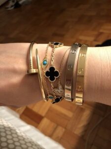 Click to view full screen 18K Vintage Alhambra Five Motifs Clover Onyx Bracelet photo review