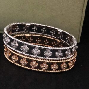 Click to view full screen 18K Rose Gold Kelly Diamonds H Bracelet photo review