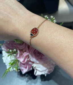18K Lucky Spring Clover Bracelet photo review