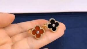 Click to view full screen 18K Vintage Alhambra Carnelian Ring photo review