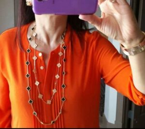 Click to view full screen 18K Vintage Alhambra 20 Motifs Long Necklace photo review