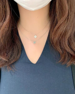 Click to view full screen 18K Sweet Alhambra Diamond Necklace photo review