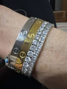 Click to view full screen 18K Lotus Openwork Bracelet photo review
