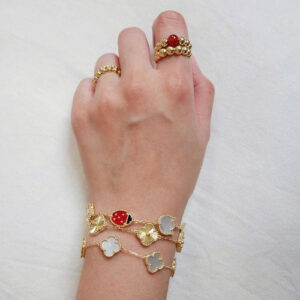 Click to view full screen 18K Lucky Spring Five Motifs Clover Bracelet photo review
