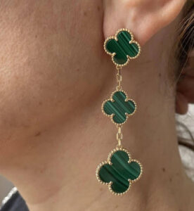 Click to view full screen 18K Vintage Alhambra Five Motifs Chalcedony Clover Bracelet photo review
