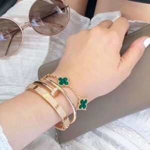 Click to view full screen 18K Vintage Alhambra Five Motifs Malachite Clover Bracelet photo review