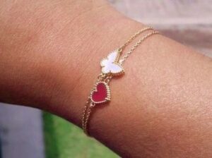 Click to view full screen 18K Lucky Alhambra Butterfly Pendant Bracelet photo review