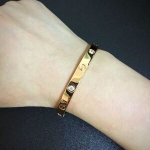 Click to view full screen 18K Rose Gold Five Motifs Clover Bracelet photo review