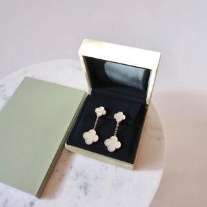 Click to view full screen 18K Magic Alhambra Earclips Earrings photo review
