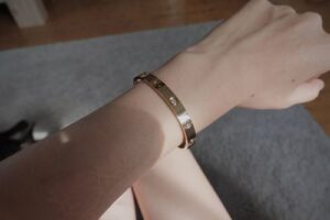 Click to view full screen 18K Rose Gold Five Motifs Clover Bracelet photo review