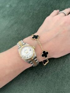 Click to view full screen 18K Vintage Alhambra Five Motifs Clover Onyx Bracelet photo review