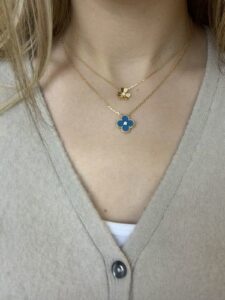 Click to view full screen 18K Vintage Alhambra Agent Clover Necklace photo review