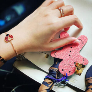 Click to view full screen 18K Frivole Seven Flowers Bracelet photo review